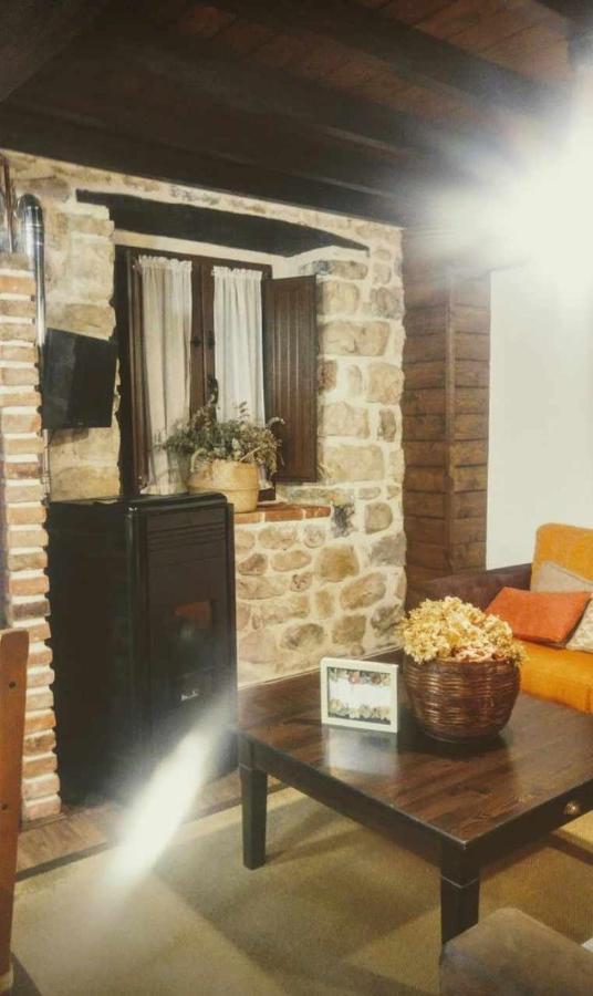 La Gesta Picos De Europa Villa Poo  Exterior photo